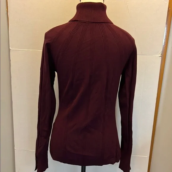 White House Black Market Burgundy Turtleneck Sweater - Picture 5 of 13